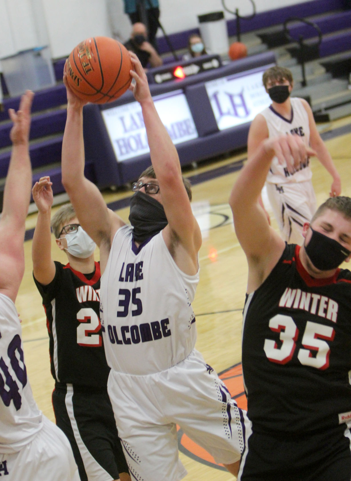 Winter at Lake Holcombe boys basketball 1-5-21